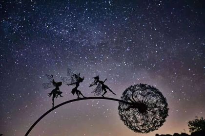 Dandelion Figurine Fairies Pixies Dancing Fairy Statue Steel Wires Fairy Garden Miniature Sculpture Mythical Garden Yard Decor (Color: b)